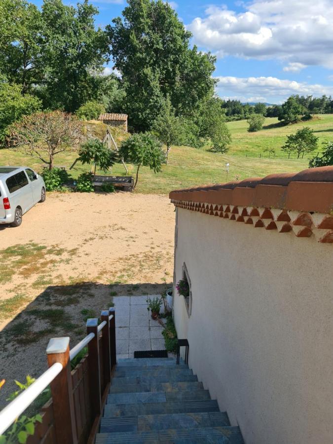 Gite Chez Tiane Saint-Flour-L'Etang Εξωτερικό φωτογραφία