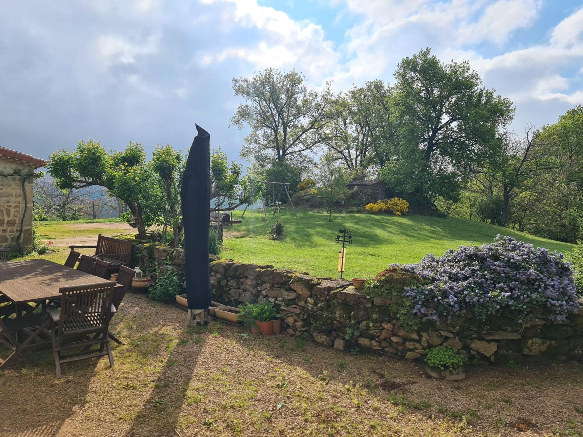 Gite Chez Tiane Saint-Flour-L'Etang Εξωτερικό φωτογραφία